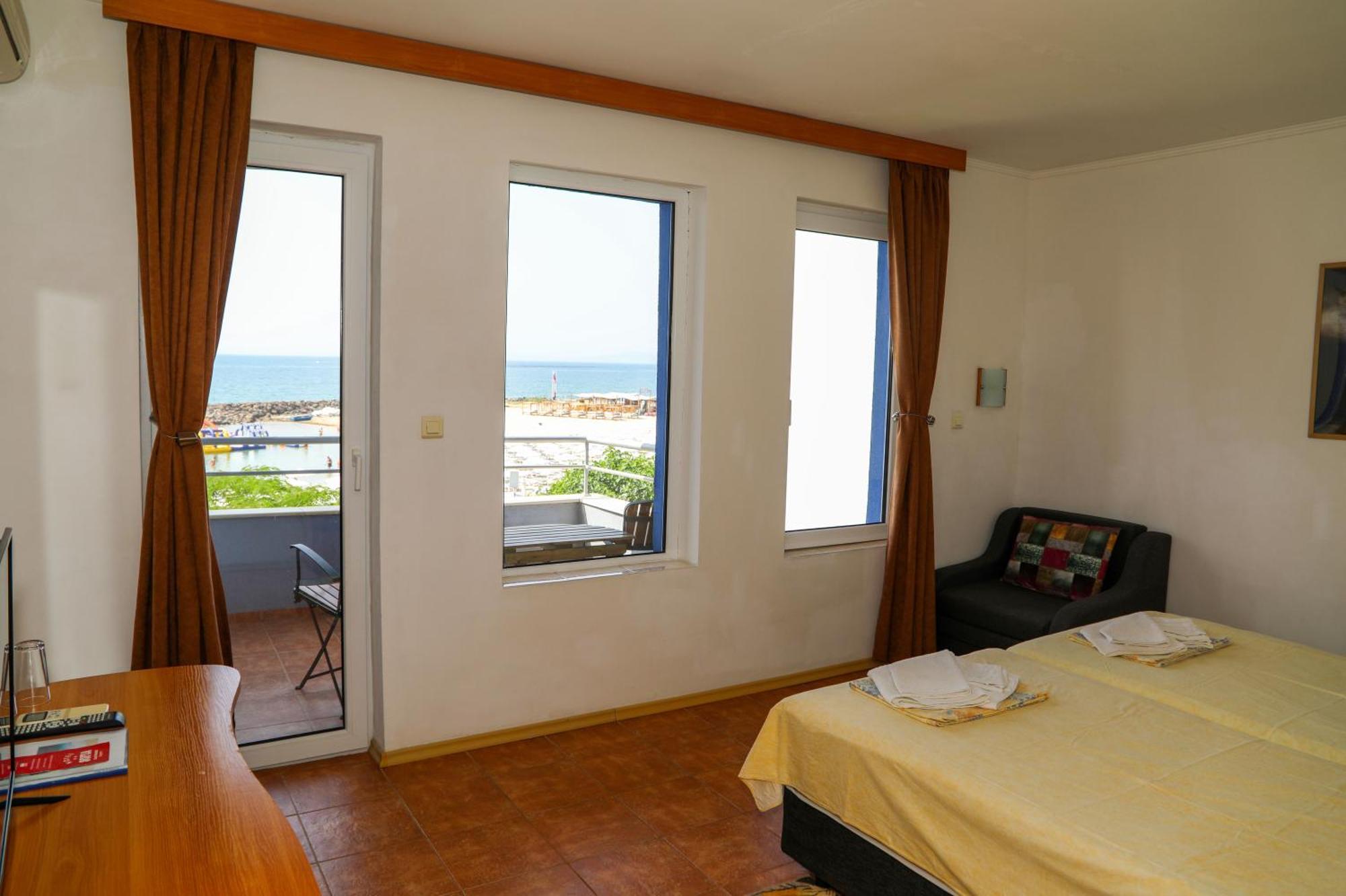 Hotel Sofia Beach Nessebar Extérieur photo