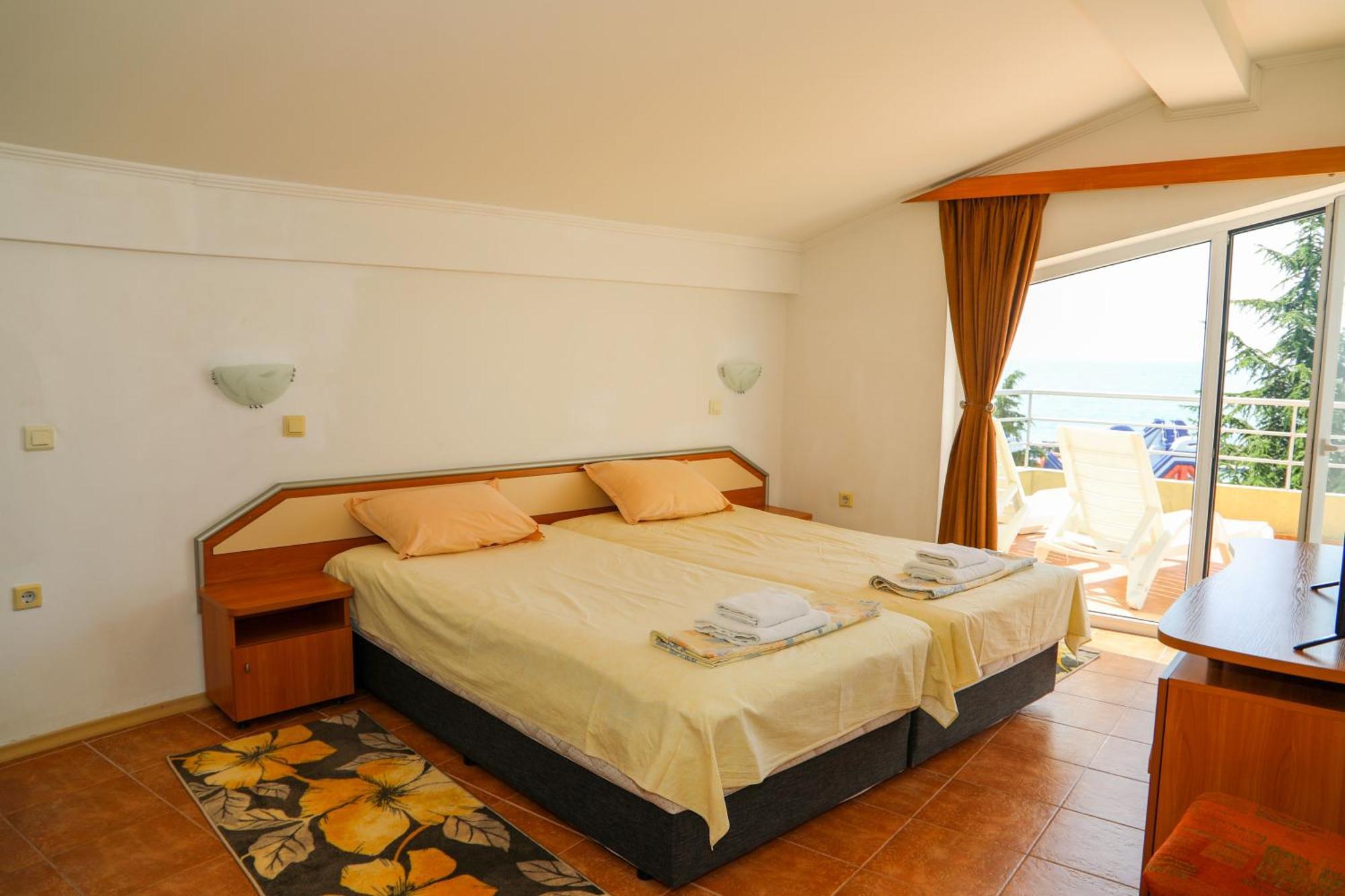 Hotel Sofia Beach Nessebar Extérieur photo