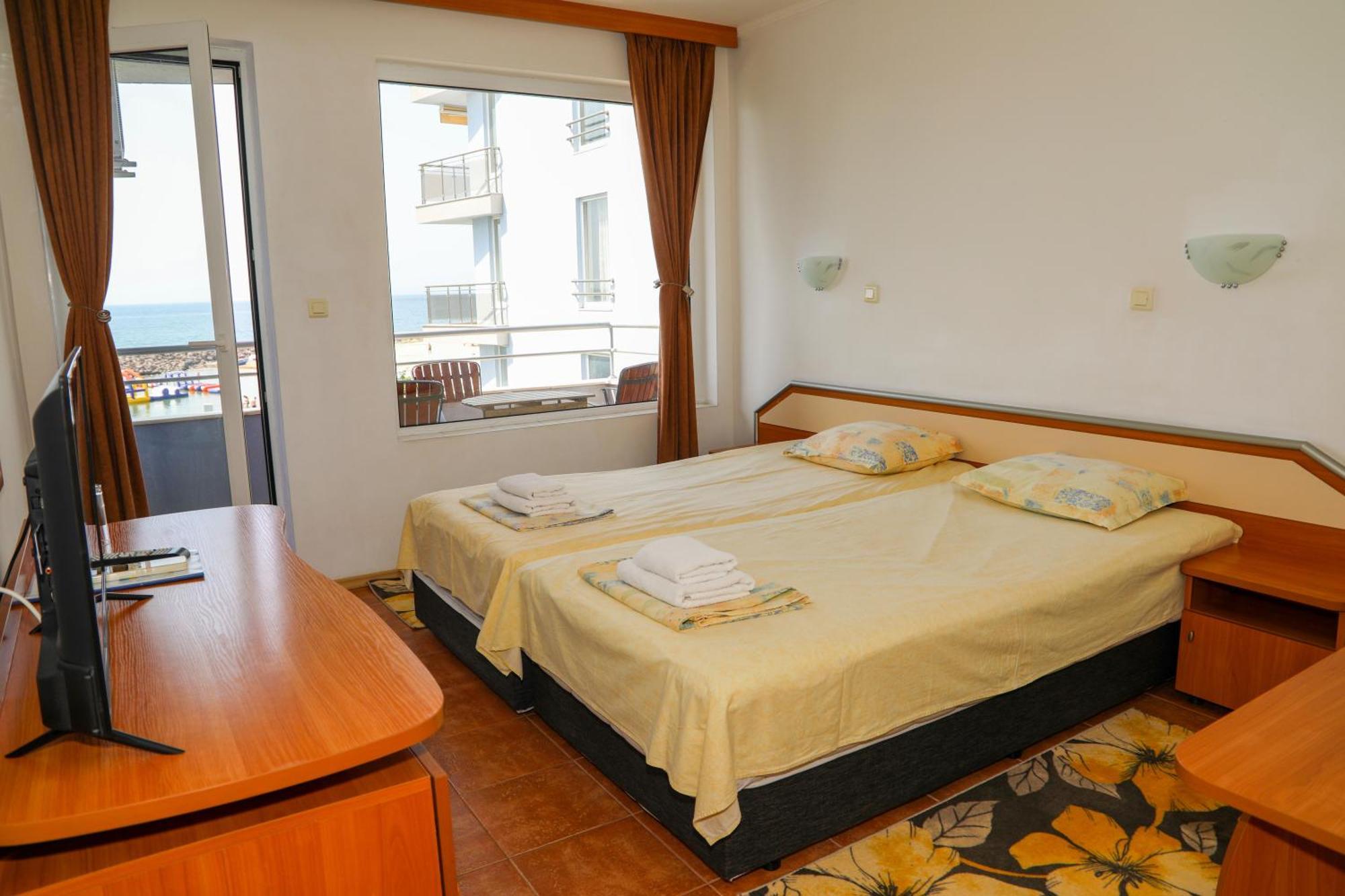 Hotel Sofia Beach Nessebar Extérieur photo