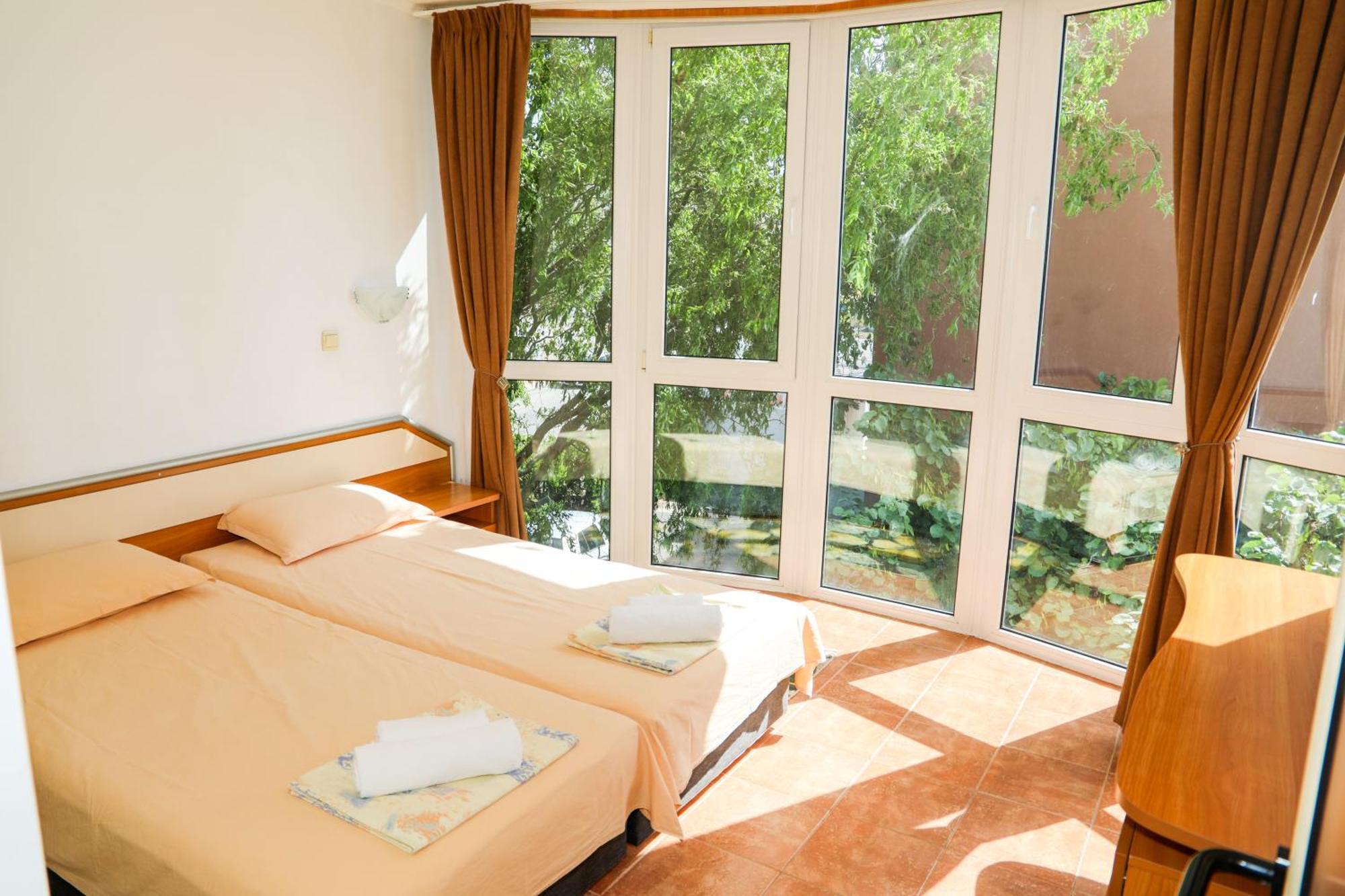 Hotel Sofia Beach Nessebar Extérieur photo